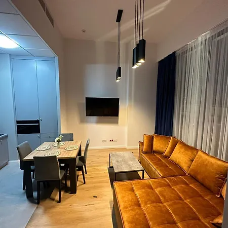 Fuchs Apartment Warschau